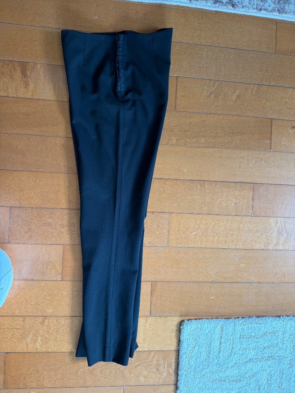 Dolce & Gabbana black crepe dress pants - Picture 3 of 4